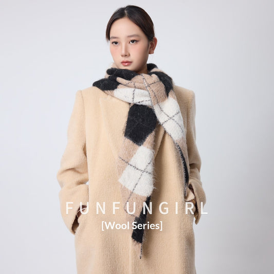 Retro Diamond Jacquard Plaid Cotton Wool Triangle Scarf Warm Neck Warmer